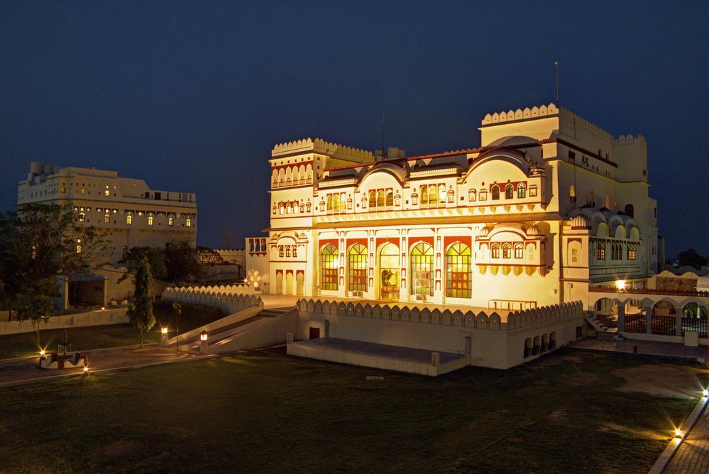 Amritara Surajgarh Fort Sūrajgarh Exterior foto