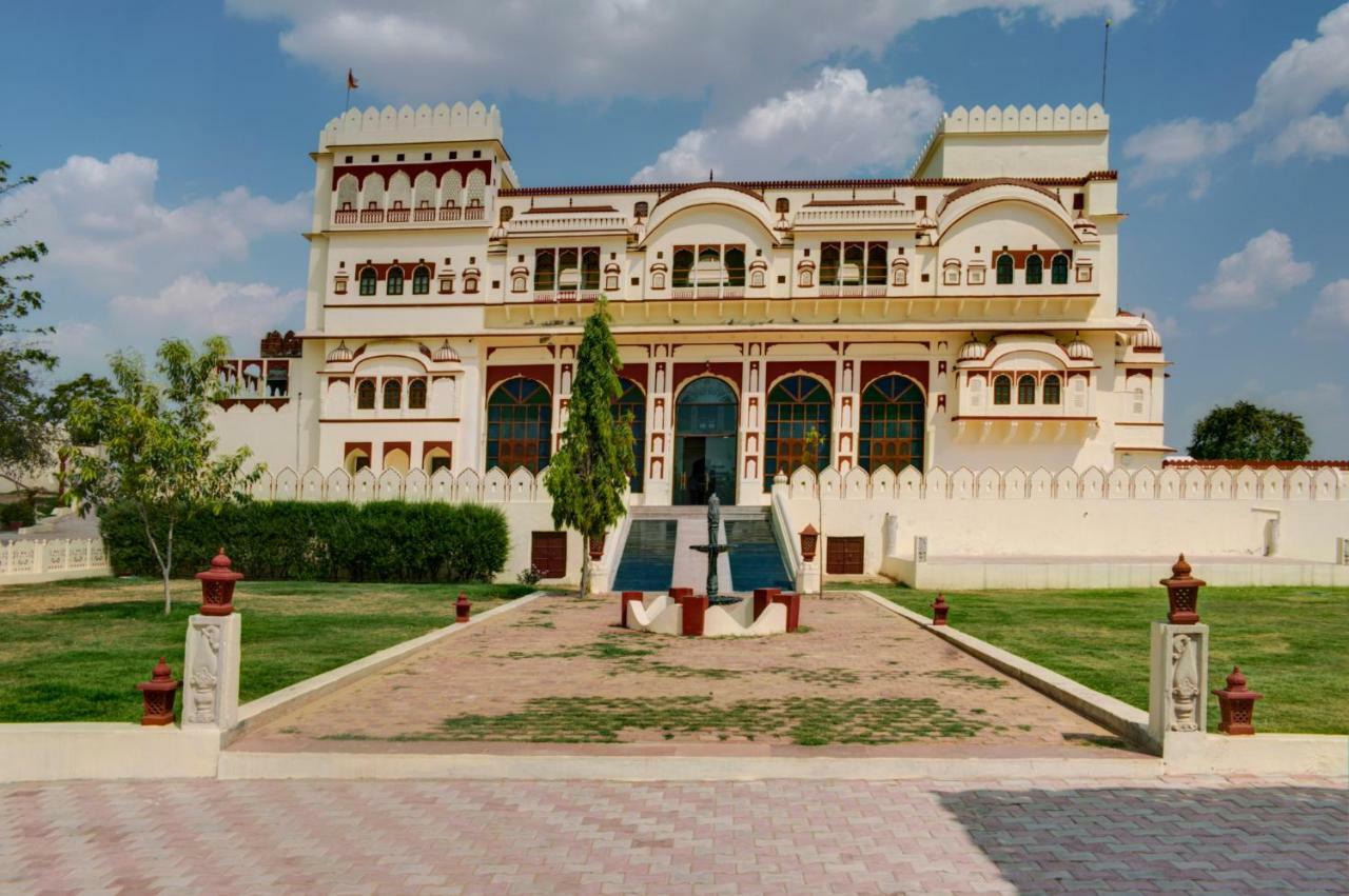 Amritara Surajgarh Fort Sūrajgarh Exterior foto